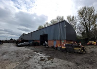 well presented industrial premises to rent in Manchester