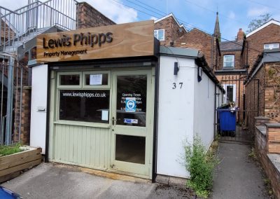 Retail premises to rent in Didsbury village